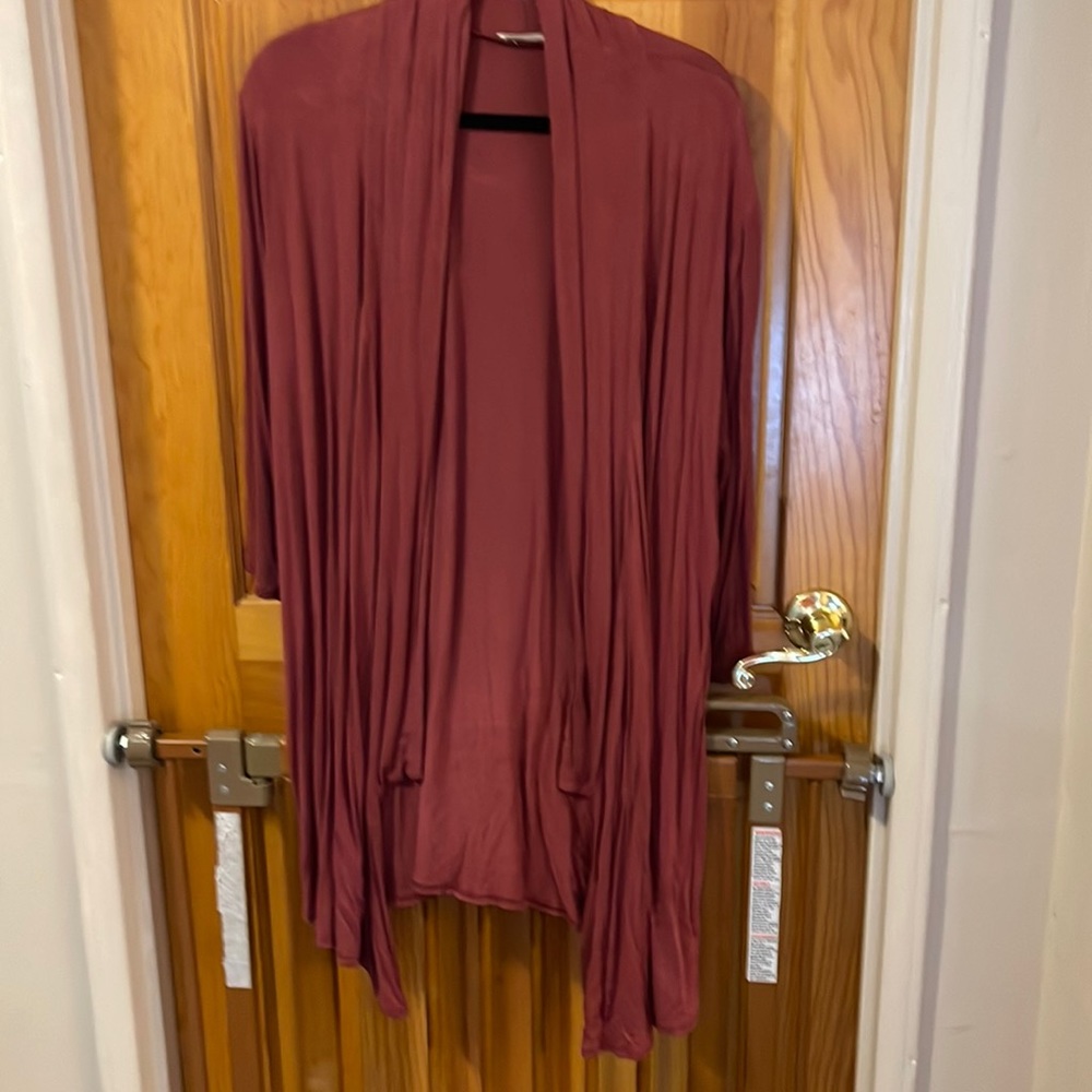 Rusty color light weight 3/4 sleeve drape front jacket 95%rayon 5%spandex